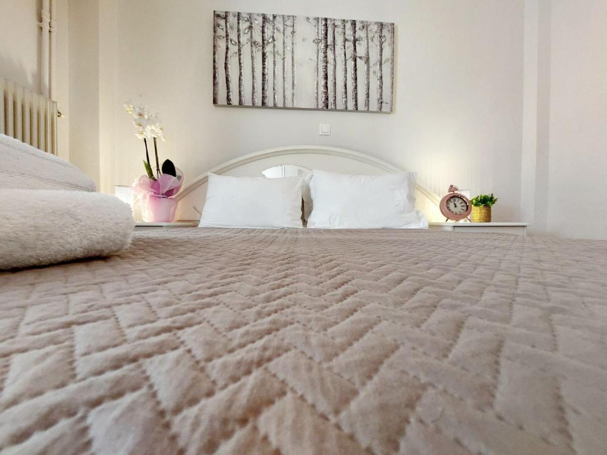 Lovely Equipped Apartment In Kallithea أثينا المظهر الخارجي الصورة