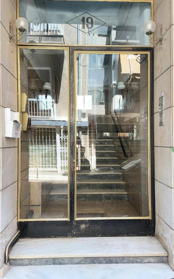 Lovely Equipped Apartment In Kallithea أثينا المظهر الخارجي الصورة